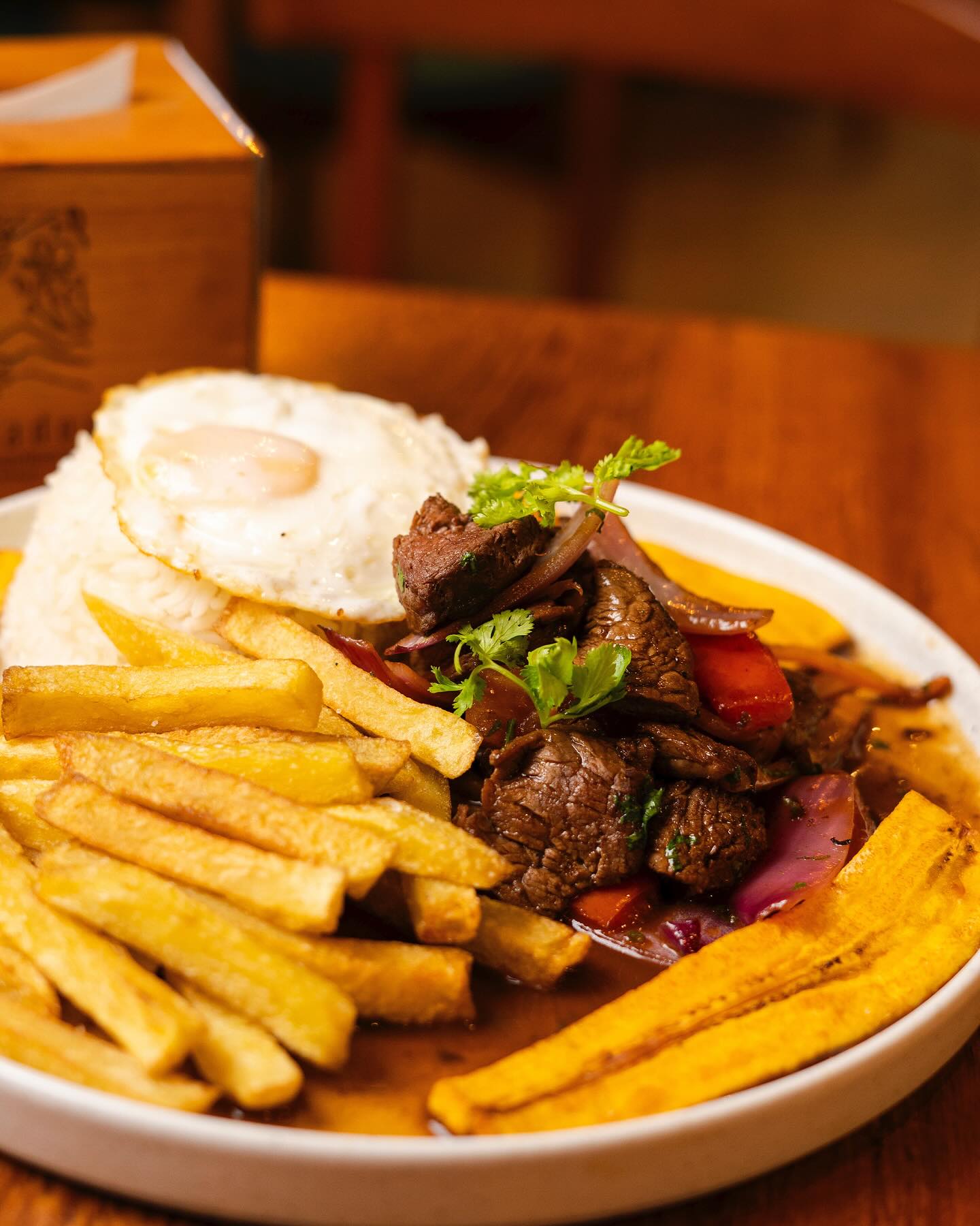 Lomo Saltado a los Pobre
