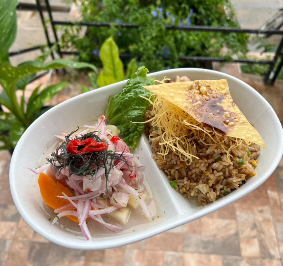 Duo ceviche de pescado + Chaufa de mariscos