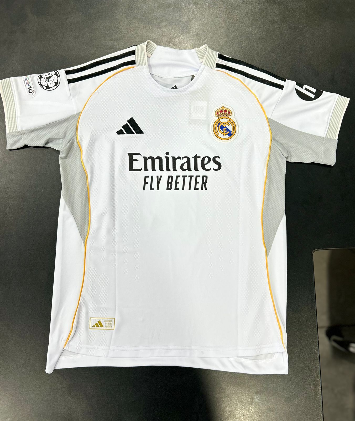 Polo Real Madrid blanco niño