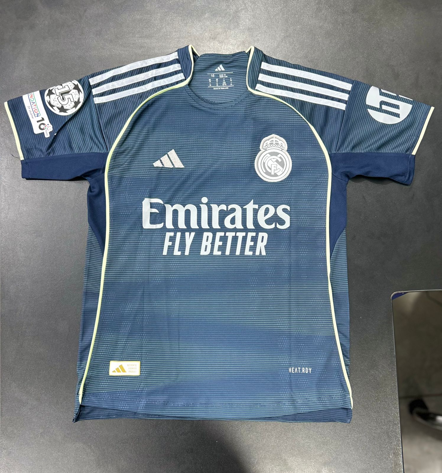 Polo Real Madrid azul