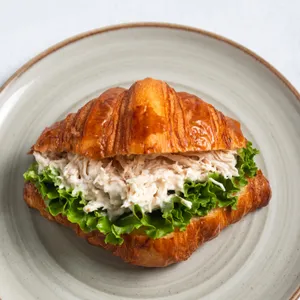 Croissant de pollo