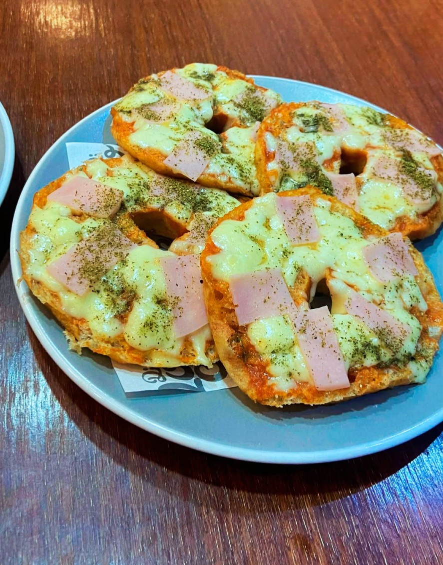 Donas Pizza Americana