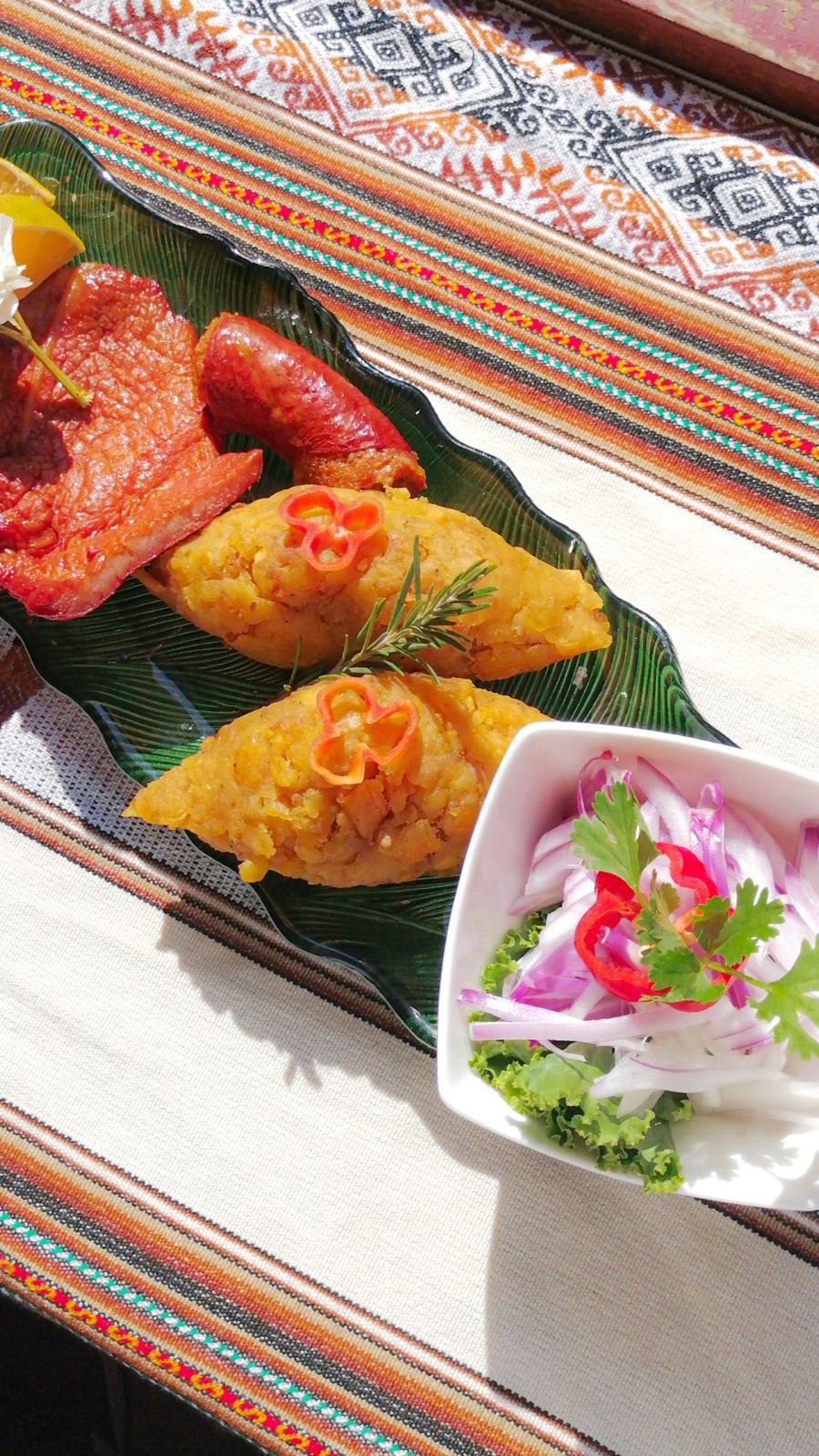 Tacacho con mixto amazónico