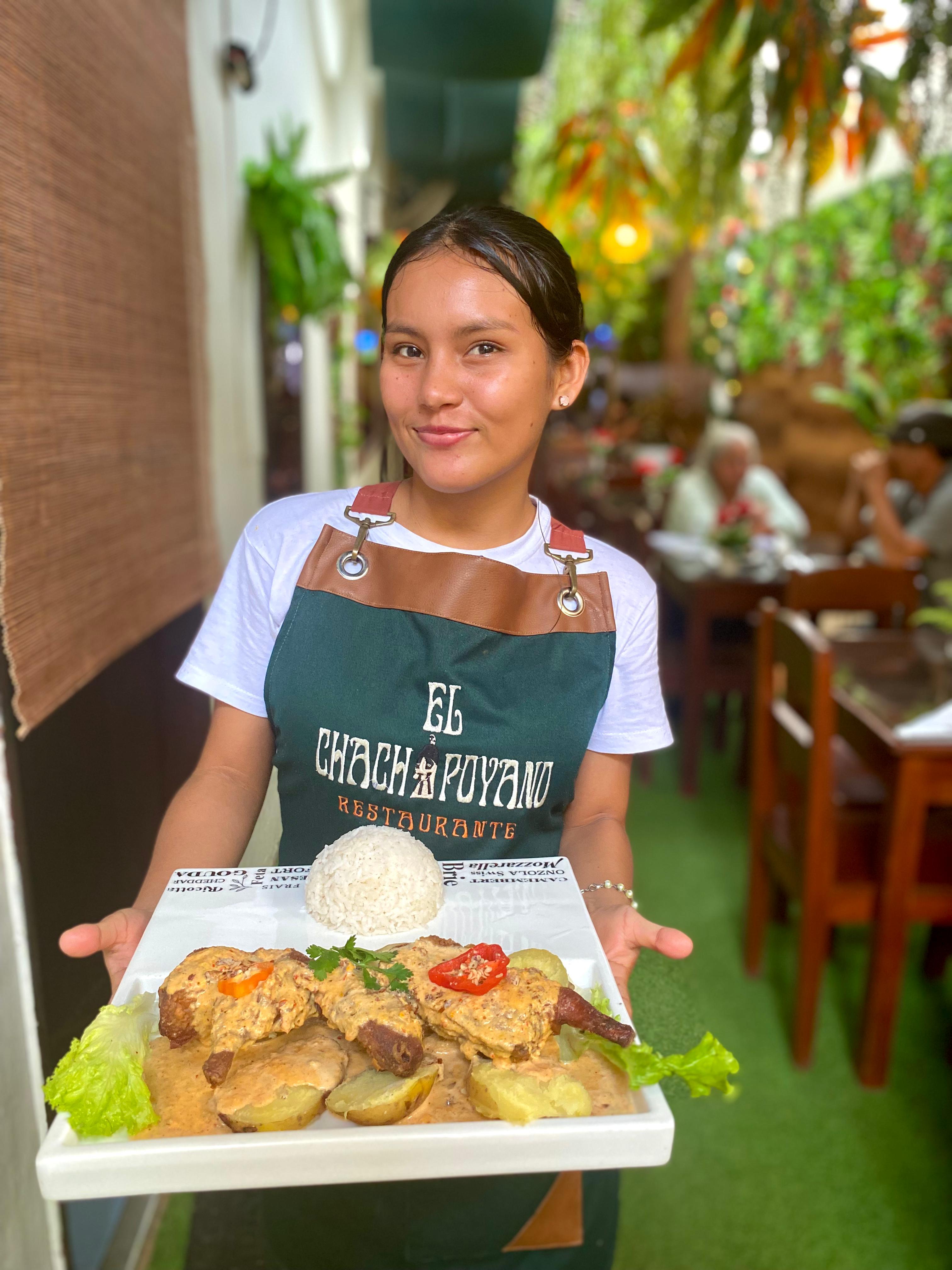 Cuy en salsa de pecanas