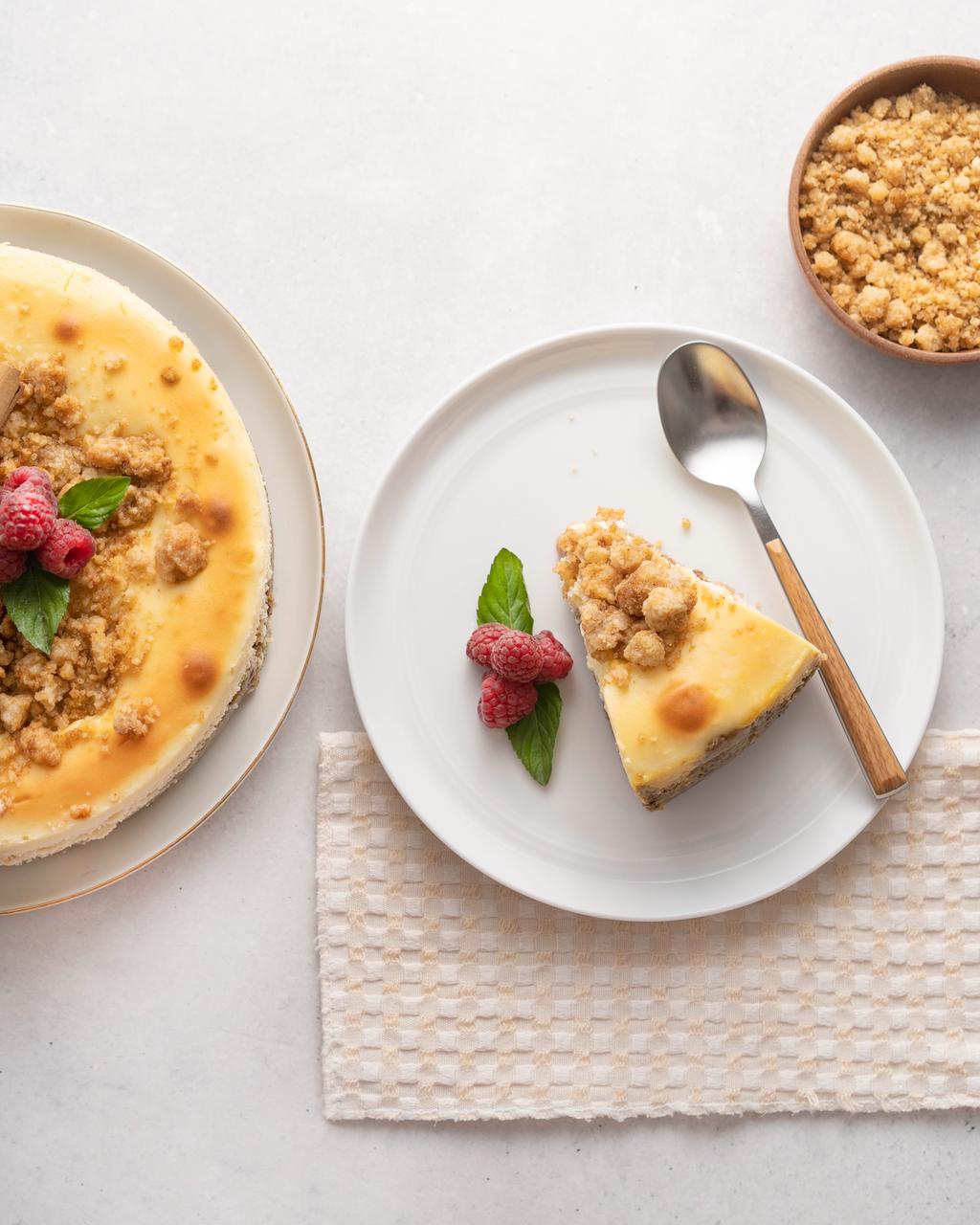 Apple Crumble Pie Cheesecake