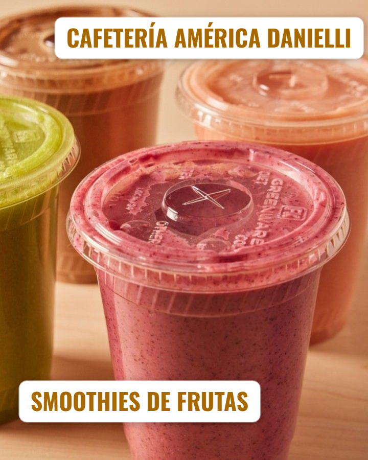 SMOOTHIE DE FRUTOS ROJOS CON LECHE