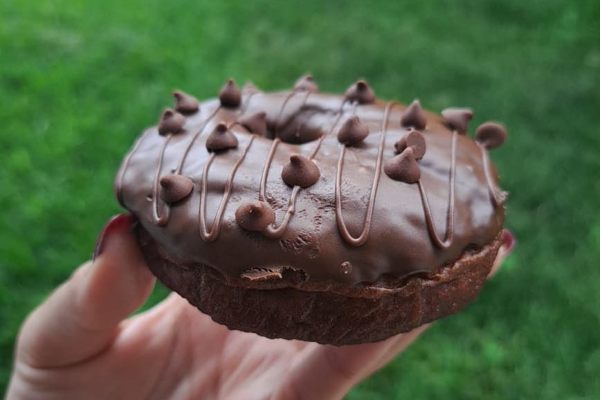 NUEVA Dona Triple Chocolate