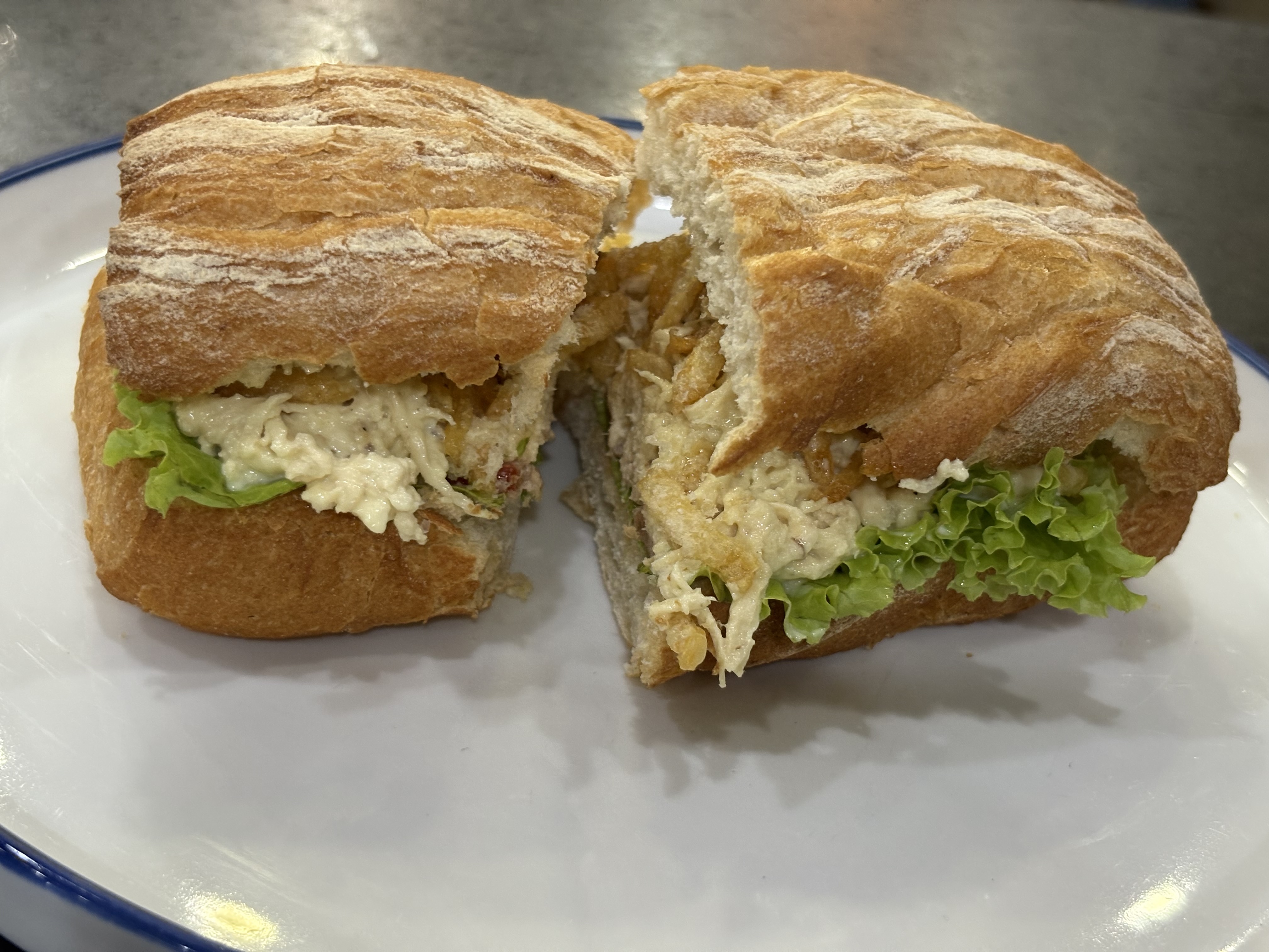 Sanguche de Pollo