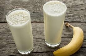 PLATANO CON LECHE