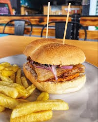 PAN CON LOMO